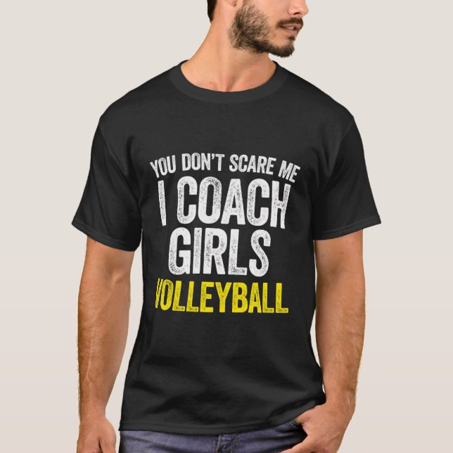 Du kümmerst mich nicht, dass ich Mädchen trainiere T-Shirt (Vorderseite)