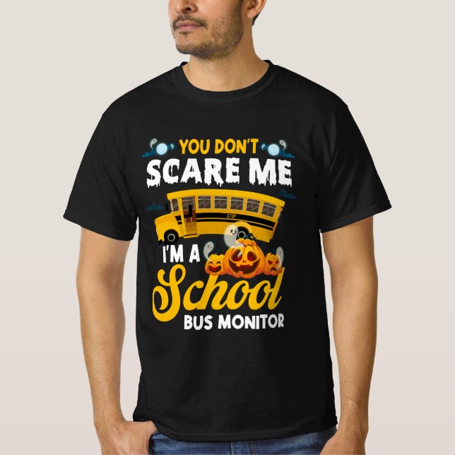 Du kümmerst mich nicht um einen Schulbusmonitor T-Shirt (Vorderseite)