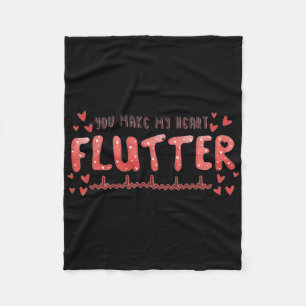Du lässt mein Herz flattern Herzkrankenschwester V Fleecedecke