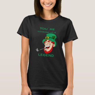 Du siehst eine Legende St Patricks Day T-Shirt