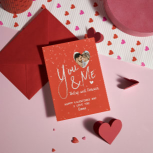 Du und ich Romantische Liebe Rotes Herz Valentinst Feiertagskarte