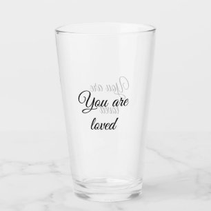 Du wirst geliebt Sonnnenmotivationszitat achtsam g Glas