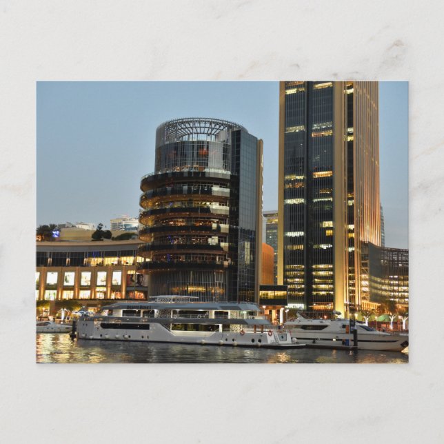 Dubai-Architektur nachts Postkarte (Vorderseite)