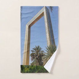 Dubai Frame Gebäude mit Sitz in Zabeel Park Handtuch