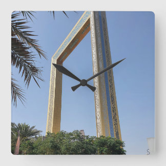 Dubai Frame Gebäude mit Sitz in Zabeel Park Quadratische Wanduhr