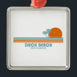 Duck Beach North Carolina Sun Palm Trees Ornament Aus Metall<br><div class="desc">Duck Beach liegt auf der Barriereinsel von Outer Banks und ist national als einer der "Top 5 Familienfreundlichen Strände Amerikas" anerkannt.</div>
