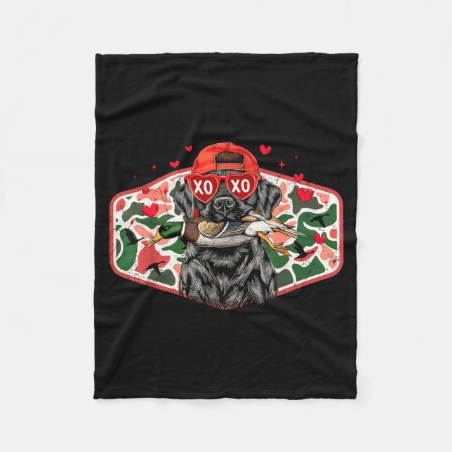 Duck Hunting Black Lab Camo Valentine's Day Xoxo H Fleecedecke (Vorderseite)