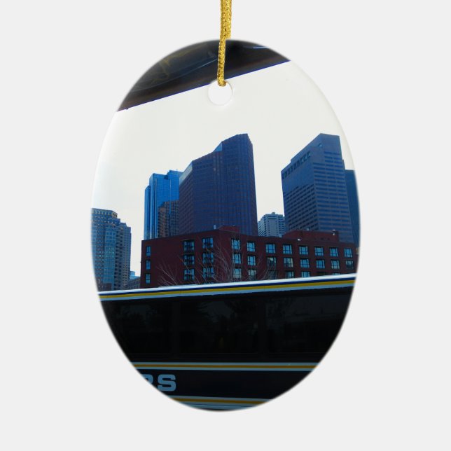 Ducken Sie Ausflugfensteransichten von Keramikornament (Vorne)