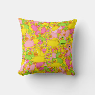 Ducks-n-Dots-Style-2-Yellow-Sq-DREHPILLOW Kissen