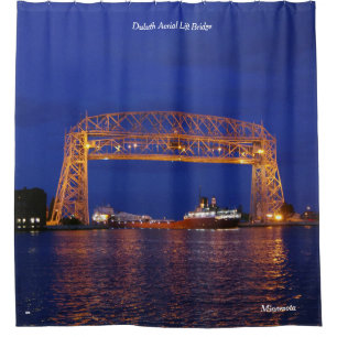 Duluthluftaufzug-Brücke u. John G. Munson Duschvorhang