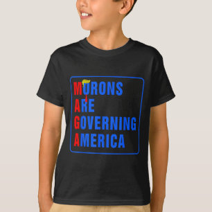 Dummköpfe regieren Amerika Lustig Trump 2024 T-Shirt