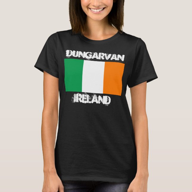 Dungarvan, Irland mit irischer Flagge T-Shirt (Vorderseite)
