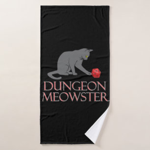 Dungeon Meowster Funny RPG Cat with Dice Badehandtuch