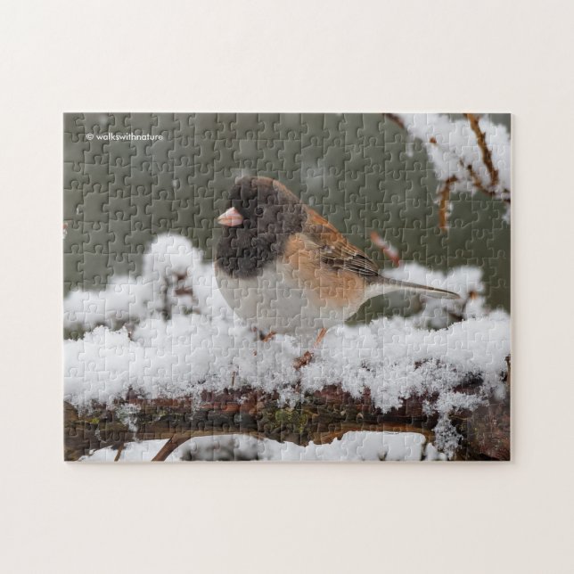 Dunkel-Mit Augen Junco Sparrow Songbird auf dem Sc Puzzle (Horizontal)