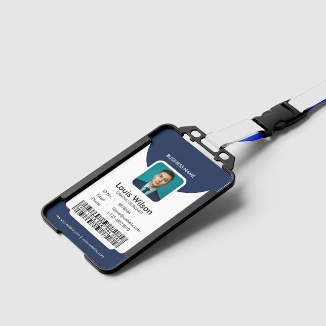 Dunkelblau | Individuell anpassbare Mitarbeiter-ID Ausweis (Von Creator hochgeladen)