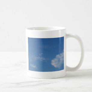 dunkelblaue Himmelswolken Tasse