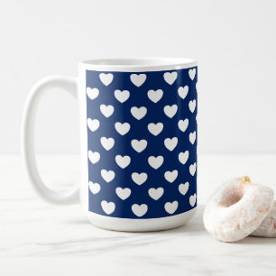 Dunkelblaue und weiße Herzen Kaffeetasse