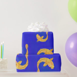 Dunkelblaues Papier mit orangen Koi-Fischen Geschenkpapier