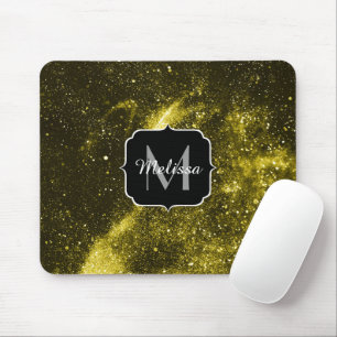 Dunkelgelbe abstrakte Galaxie Monogram Mousepad