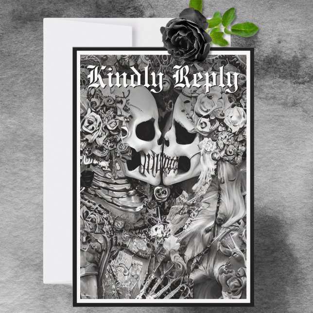 Dunkelgotische Schwarz-Weiß-Skelett QR-Code RSVP Karte (Von Creator hochgeladen)