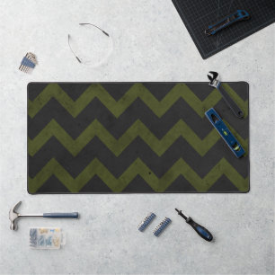 Dunkelgrau Armee Grün Vintage Chevron Schreibtischunterlage
