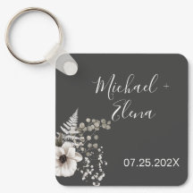 Dunkelgraue und weiße Blütenhochzeit