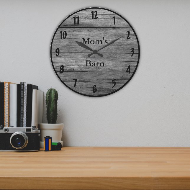 Dunkelgraues Barnwood-Styling mit anpassbarem Rust Große Wanduhr (Von Creator hochgeladen)