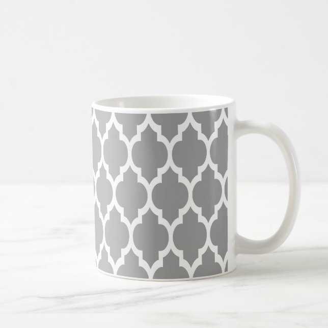Dunkelgraues weißes marokkanisches Quatrefolienmus Kaffeetasse (Rechts)