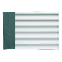 Dunkelgrün, weiß gestrichen