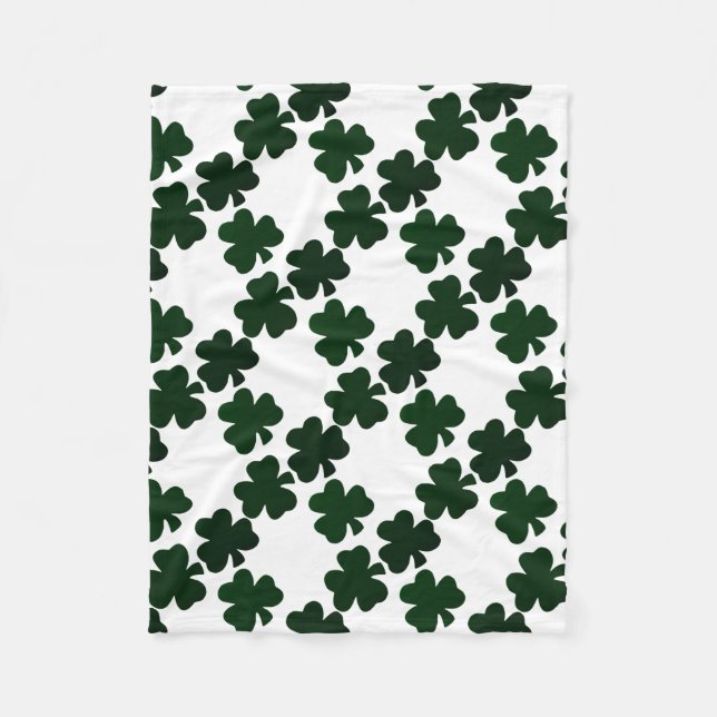 Dunkelgrüne Kleeblätter Fleecedecke (Vorderseite)