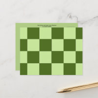 Dunkelgrüne und hellgrüne Schachbretter