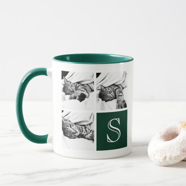 Dunkelgrünes, weißes Instagramm-Monogramm Tasse (Mit Donut)
