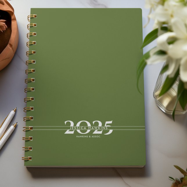 Dunkelolie grüne Überschneidung Text Split Year Planer (Von Creator hochgeladen)