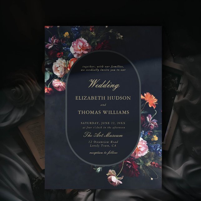 Dunkelromantische Märchenpaarchen-Moody-Floral-Rah Einladung (dark romantic wedding invitation fairytale romance black navy dutch masters floral frame painting)