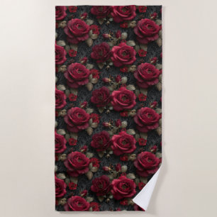 Dunkelromantische Rote Rosen und Buds an der schwa Strandtuch