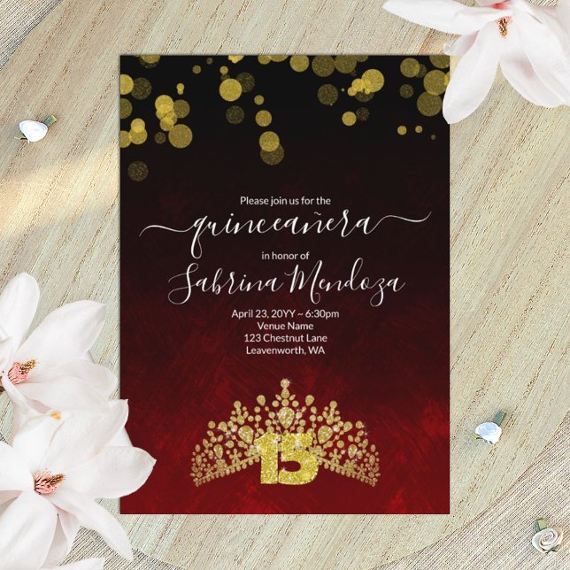 Dunkelrot, Gold Tiara Quinceanera Einladung (elegant ruby red quinceanera invitation with gold rhinestone tiara, gold glitter number 15)