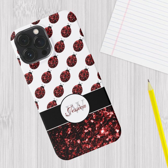 Dunkelrote Ladybug-Imitate Glitzer-Glitzern Monogr Case-Mate iPhone Hülle (Sparkle up and protect your phone with trendy faux sparkles phone case.)
