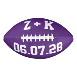 DUNKELVIOLETT UND WEIẞ Hochzeitsinitialen und Datu Football