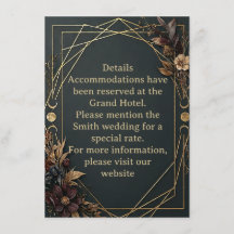Dunkle Akademische Boho-Hochzeit