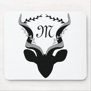 Dunkle Antelope-Silhouette mit angepasstem Monogra Mousepad
