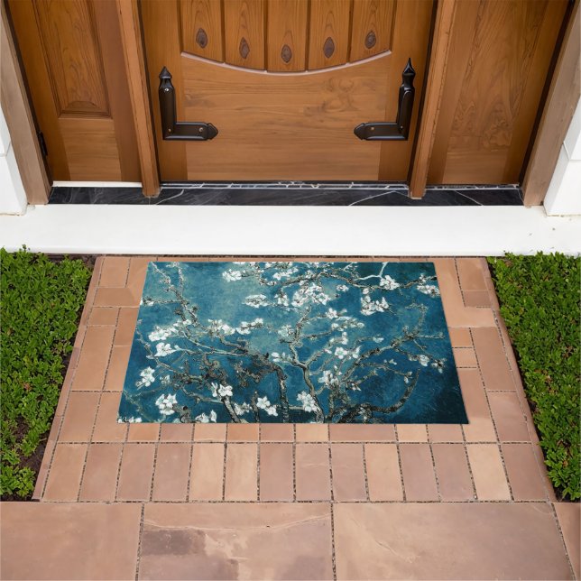 Dunkle Aquamarine Mandelblüten von VanGogh Door Ma Fußmatte (Außenbereich)