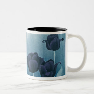 Dunkle Blumen Zweifarbige Tasse