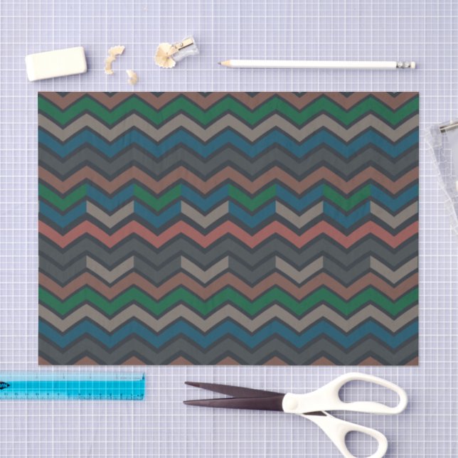 Dunkle Erde Waldlandschaft Zickzack-Chevron  Seidenpapier (Handwerk)