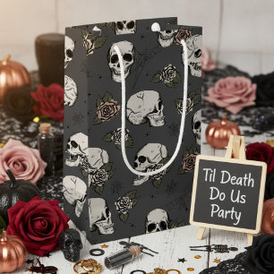 Dunkle graue Gothic-Skulle und Rose Halloween Kleine Geschenktüte