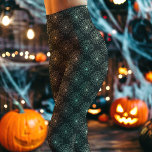Dunkle graue Spider Webmuster Halloween Leggings<br><div class="desc">Diese Leggings aus dem dunkelgrauen Spider-Webdesign sind perfekt geeignet, um Ihrem Kleiderschrank eine Touch von sprichwörtlicher Eleganz hinzuzufügen. Mit detaillierten Spinnennetzdesigns auf dunklem Hintergrund sind sie ideal für Halloween-Events, Gothic-Fans oder alle, die eine Aussage mit einer subtilen, unheimlichen Drehung machen möchten. Komfortabel und dehnbar, sind diese Leggings ideal für lässige...</div>