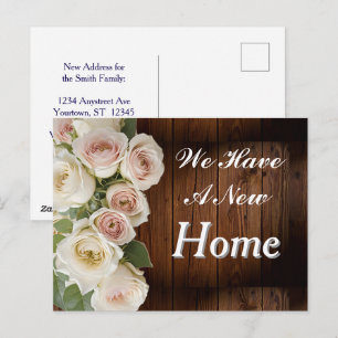 Dunkle Holzpaneele und weiße Rosen Adresswechsel Postkarte