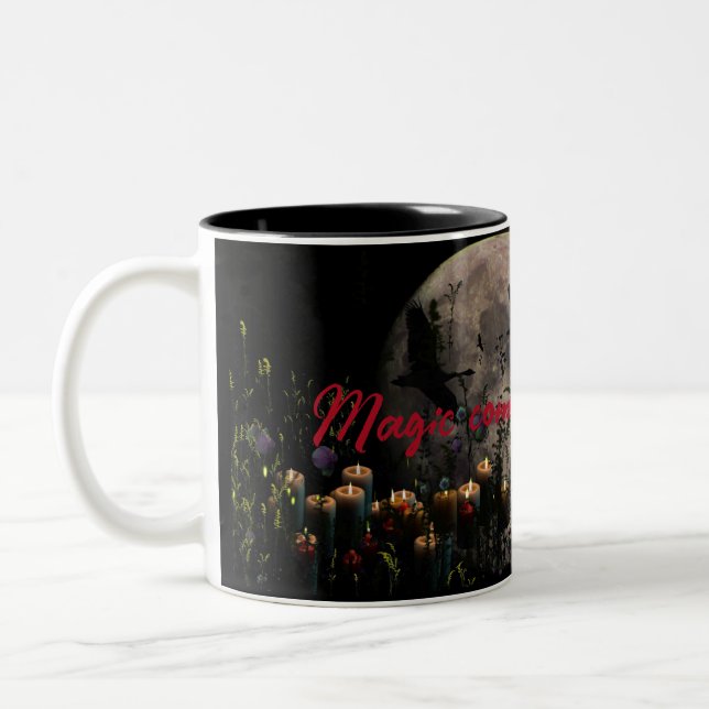Dunkle launische Eleganz Zweifarbige Tasse (Links)