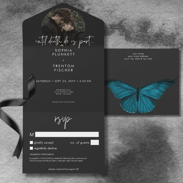 Dunkle Moody Minimal Moth Foto mit Details Hochzei All In One Einladung (Dark Moody Minimal Moth Photo with Details Wedding All In One Invitation)