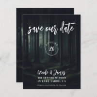 Dunkle Moody-Waldbäume bei Twilight Save the Date