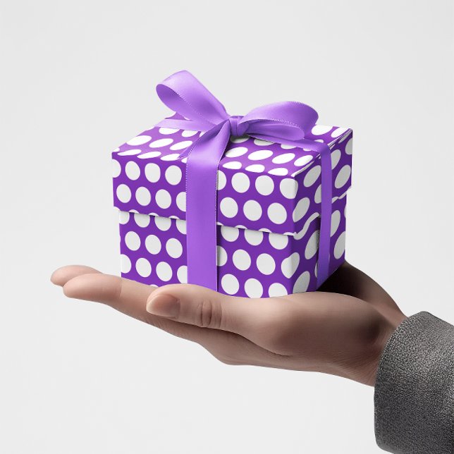 Dunkle Orchideen und weiße Punkte Geschenkpapier (Purple and White Polka Dots Wrapping Paper)
